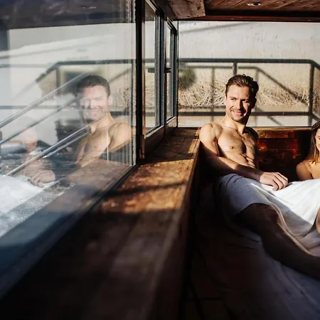 ثيرمينهوتيل كارافانكينهوف 4*