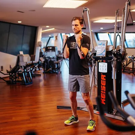 ثيرمينهوتيل كارافانكينهوف فيلاخ