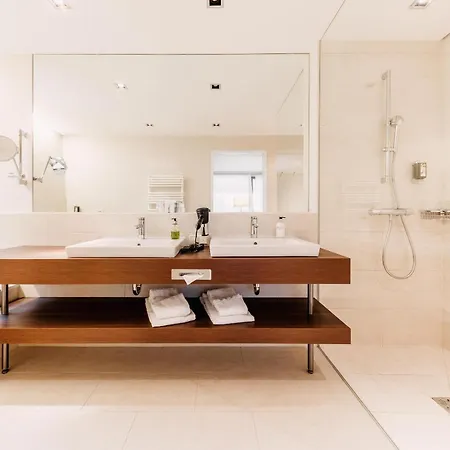 Thermenhotel Karawankenhof Hotel 4*