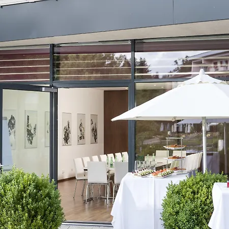 فندق ثيرمينهوتيل كارافانكينهوف